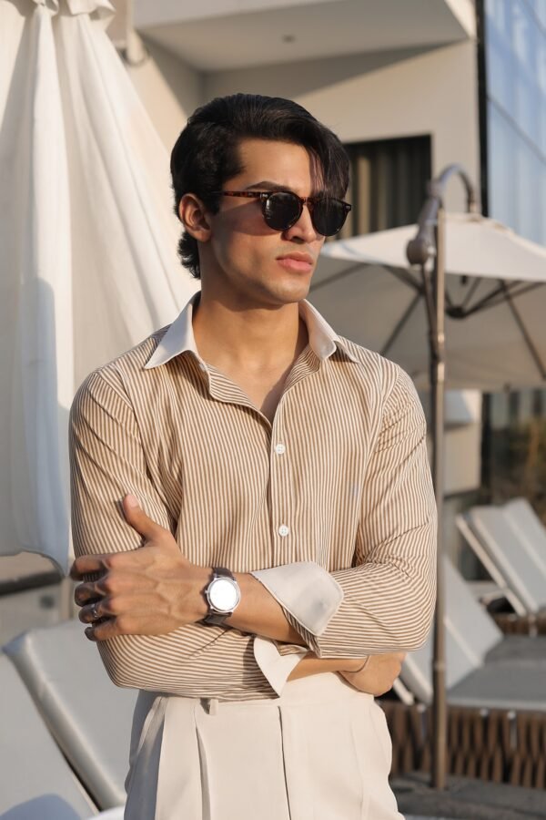 Light Beige Contrast-Collar Stripe Shirt