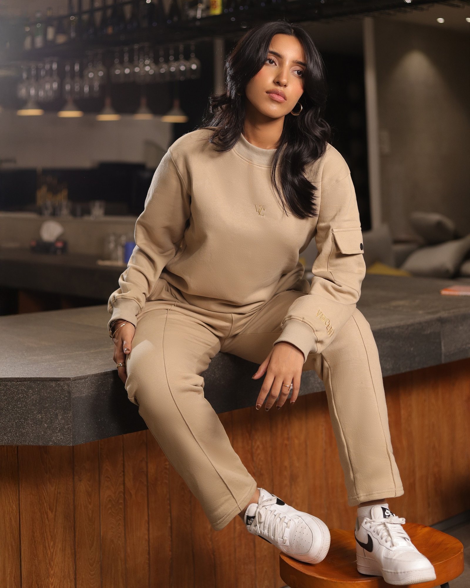 Beige sweatshirts and joggers