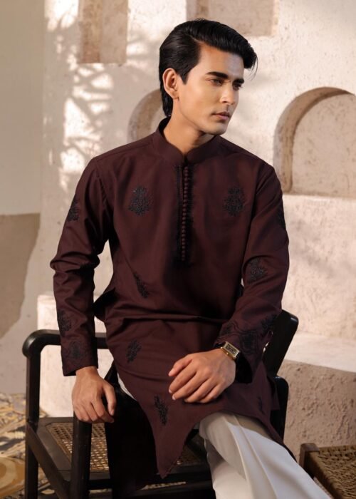 Zarqaan Maroon